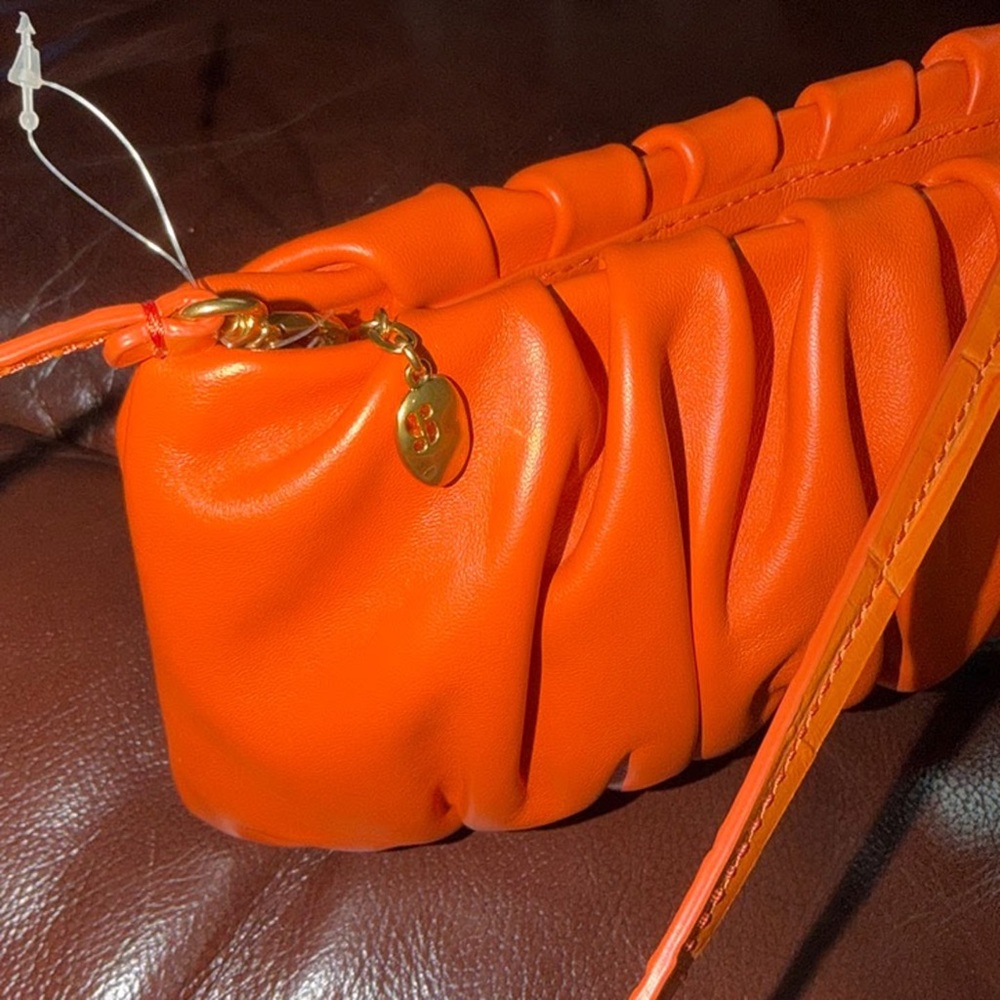 ‼️ NEW Staud Orange Leather Bean Shoulder Bag - Picture 9 of 12